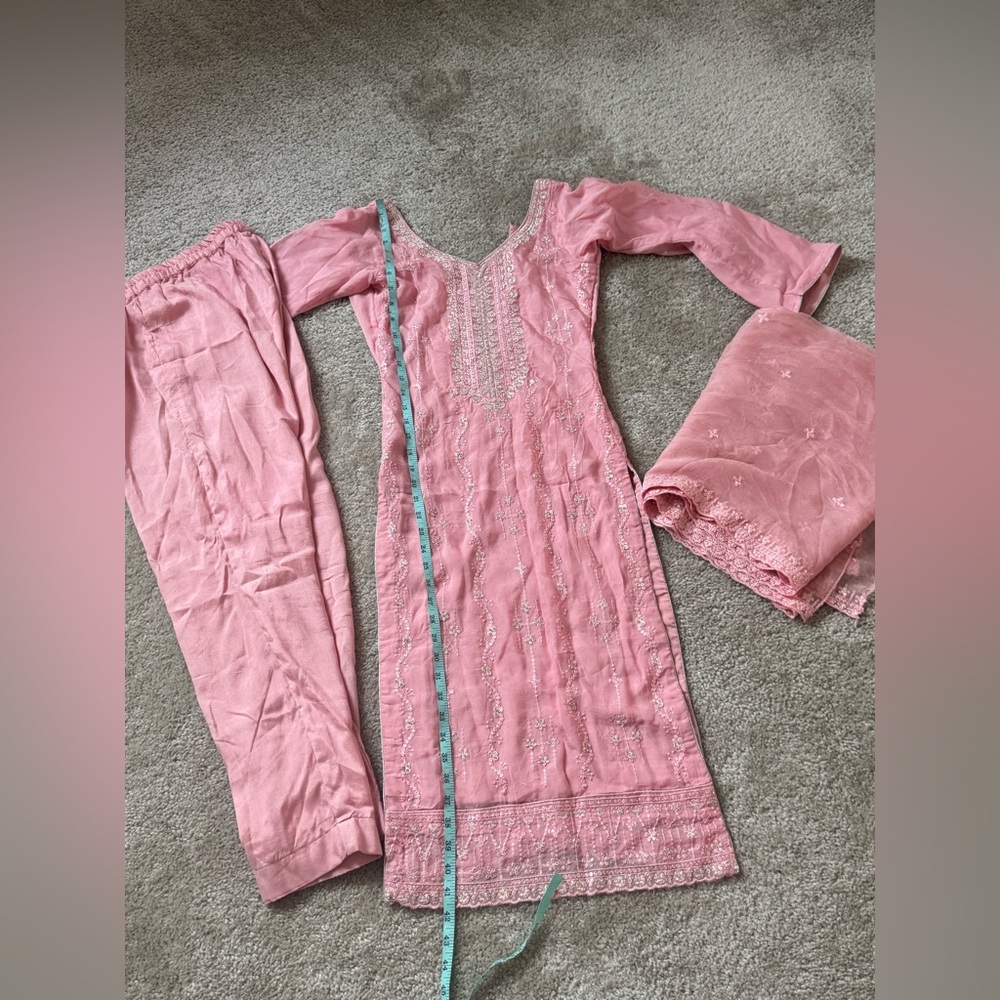Light pink Indian/Pakistani Dress (suit)